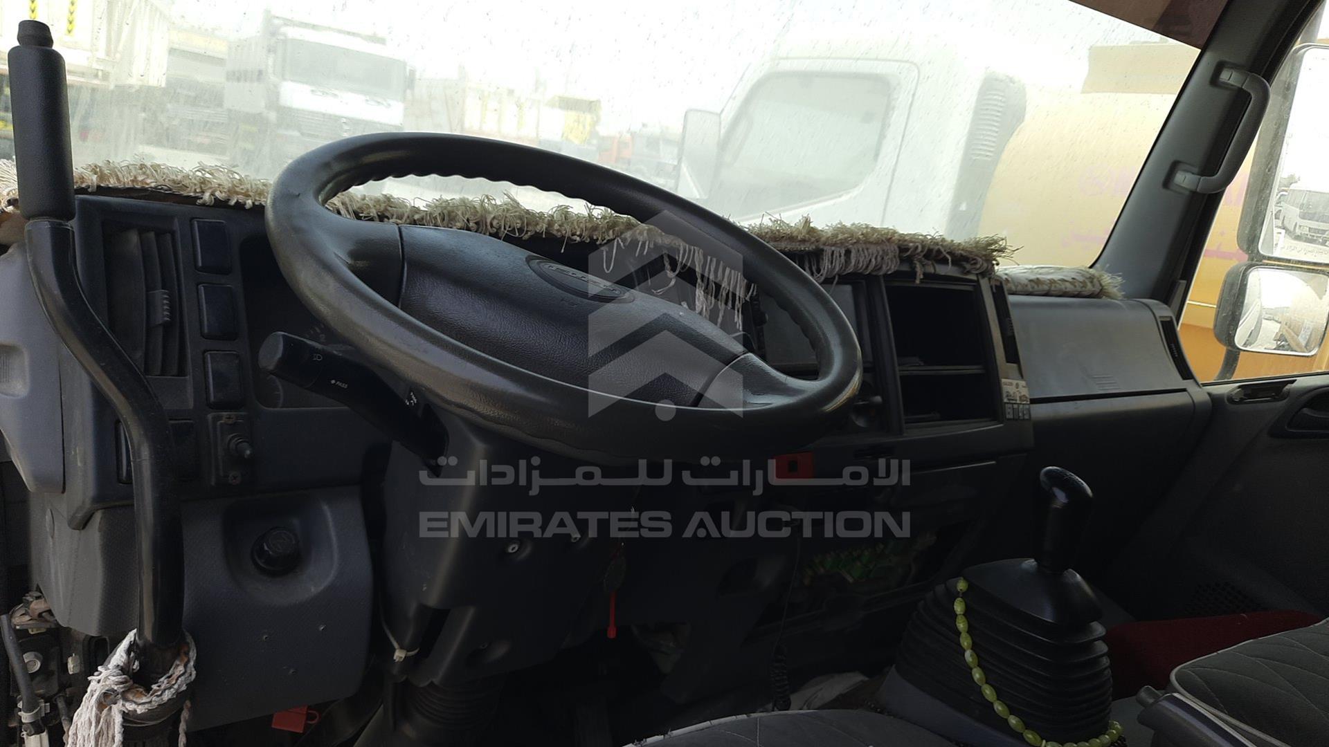 2016 ISUZU NPR VIN: JAMKP3418G7P21639