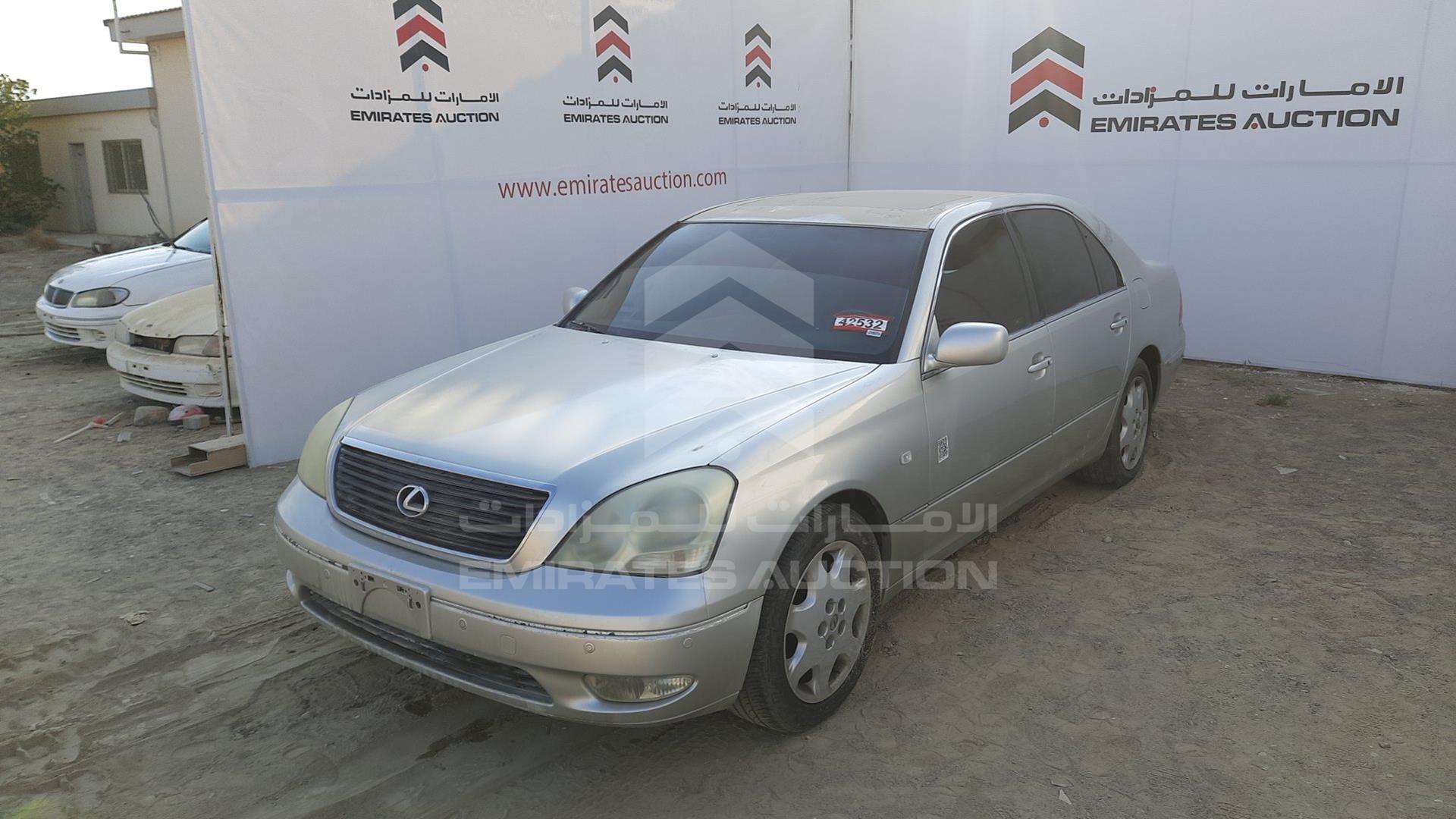 0 LEXUS LS 430 VIN: JTHBN30F600067684