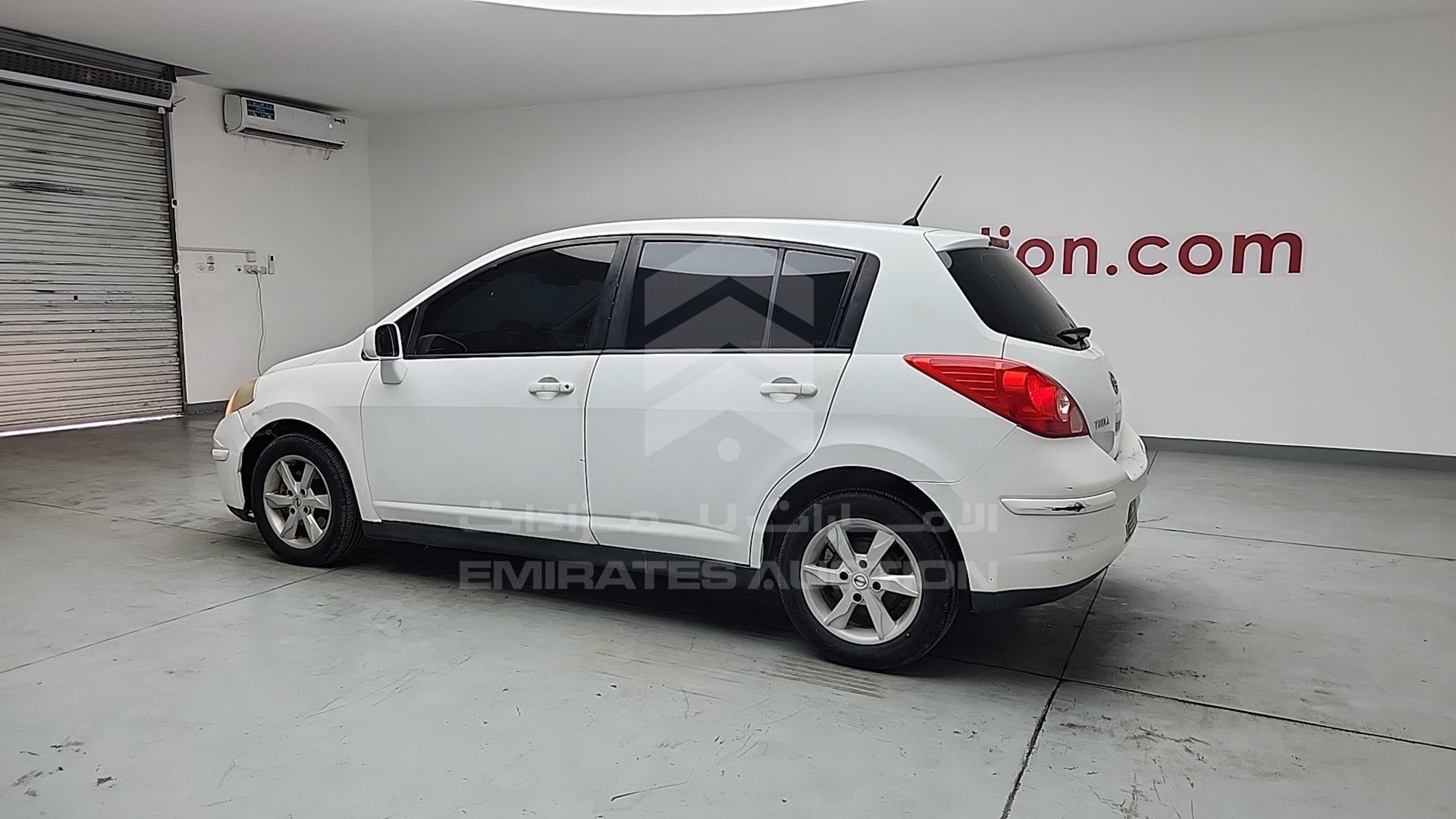 2011 NISSAN TIIDA VIN: 3N1BC1C68BL351706