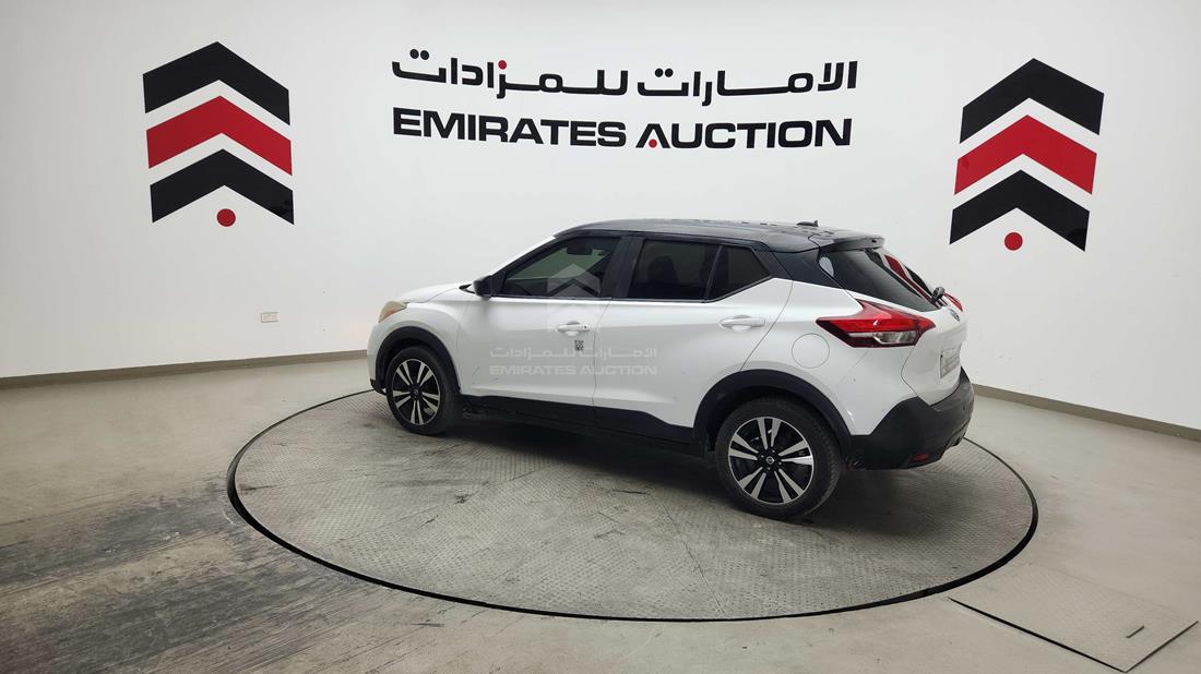 2019 Nissan Kicks — Left Full View — Photo 42