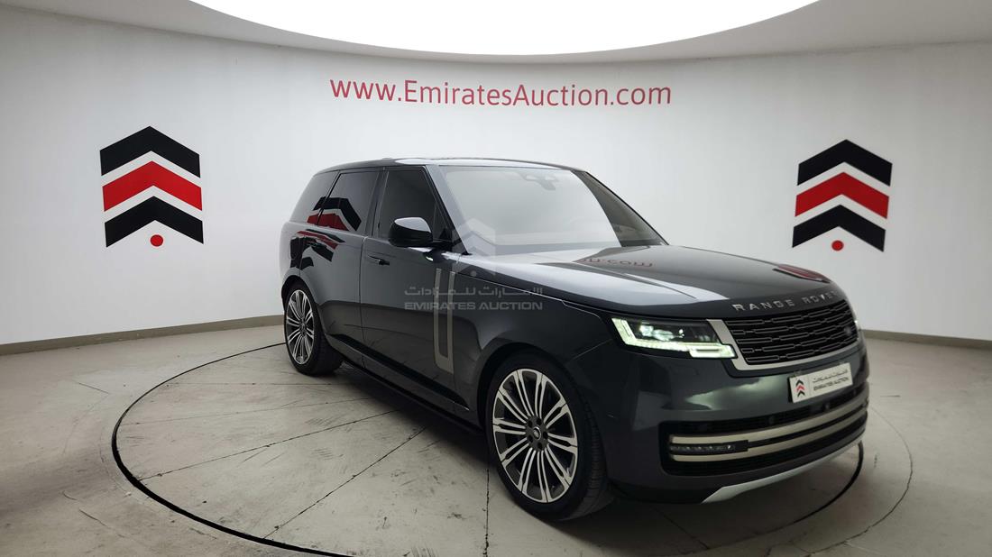 2023 Range Rover HSE — Front Right Angle — Photo 12