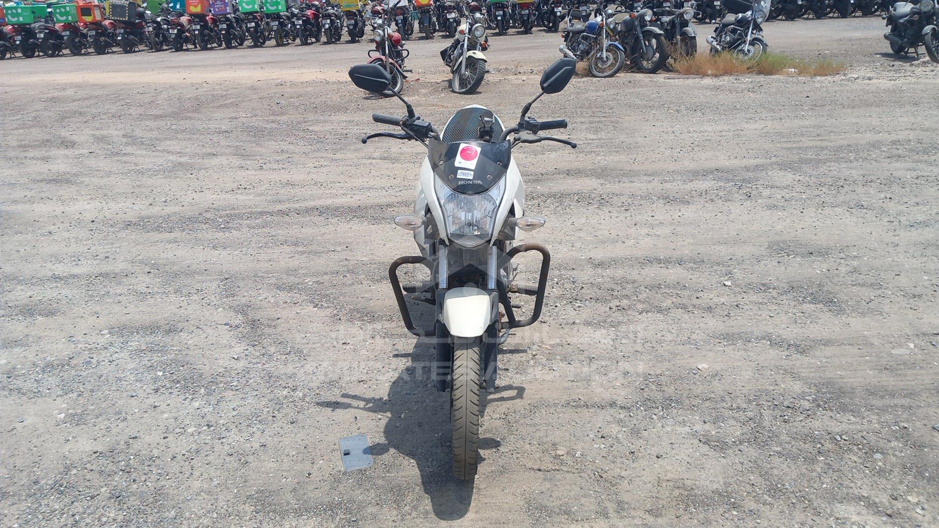 2016 HONDA UNICORN 160 VIN: ME4KC204BG8001170