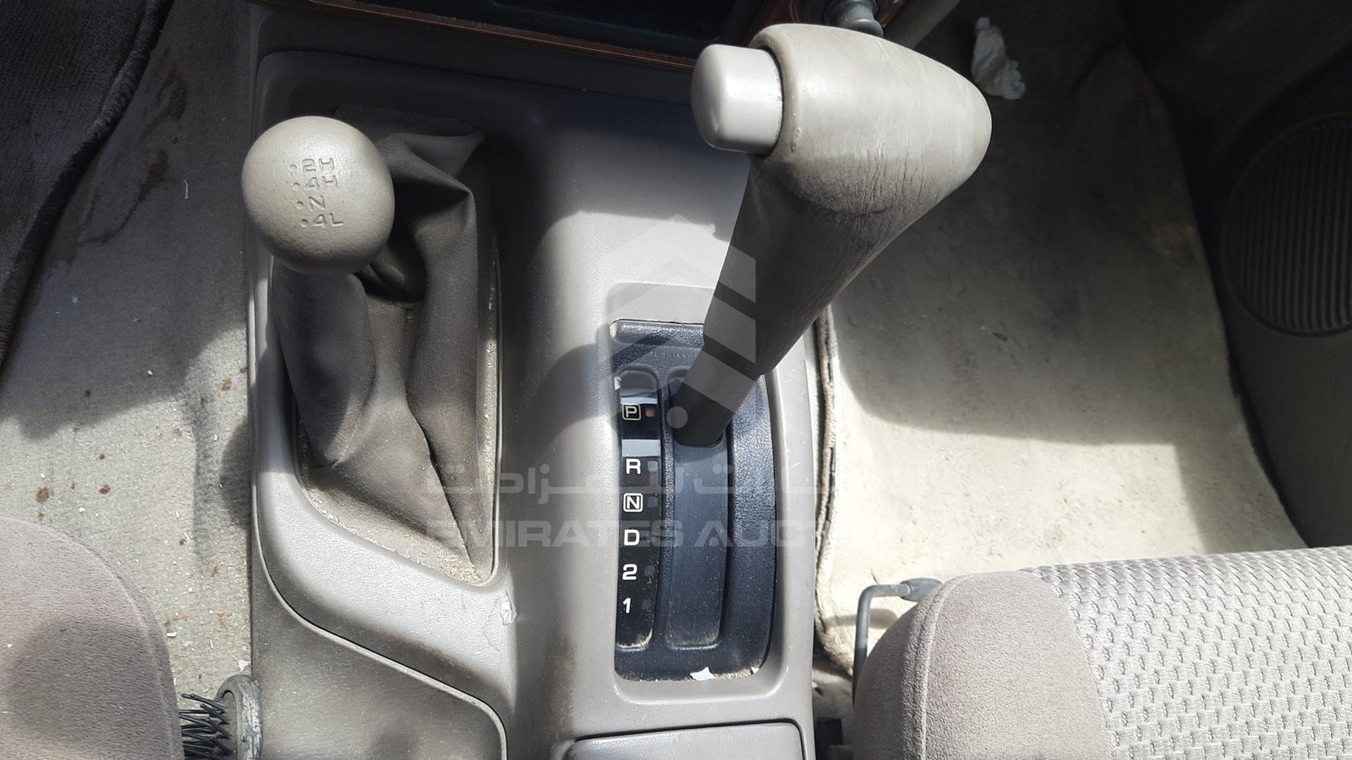 2005 NISSAN PATHFINDER VIN: JN8DR05Y25W800300