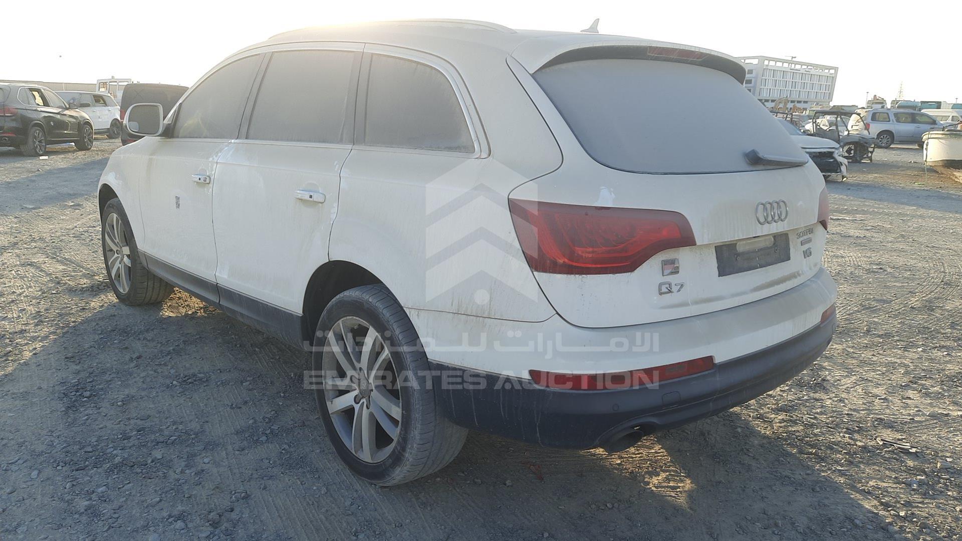 2011 AUDI Q7 VIN: WAUAGD4LXBD002021