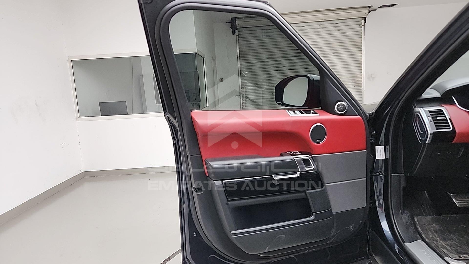 2020 RANGE ROVER SPORT SVR VIN: SALWZ2RE4LA748476