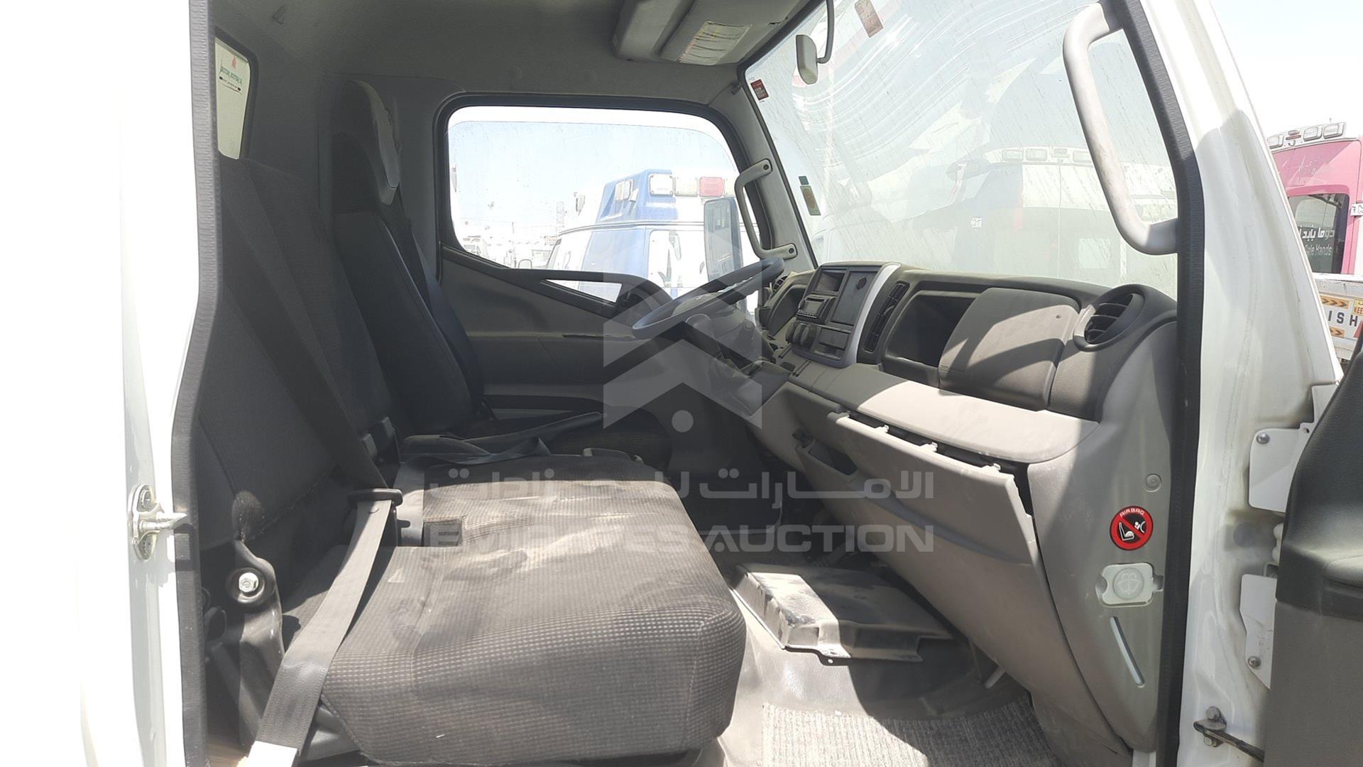 2021 MITSUBISHI CANTER VIN: JL6BDG6A2MK005224