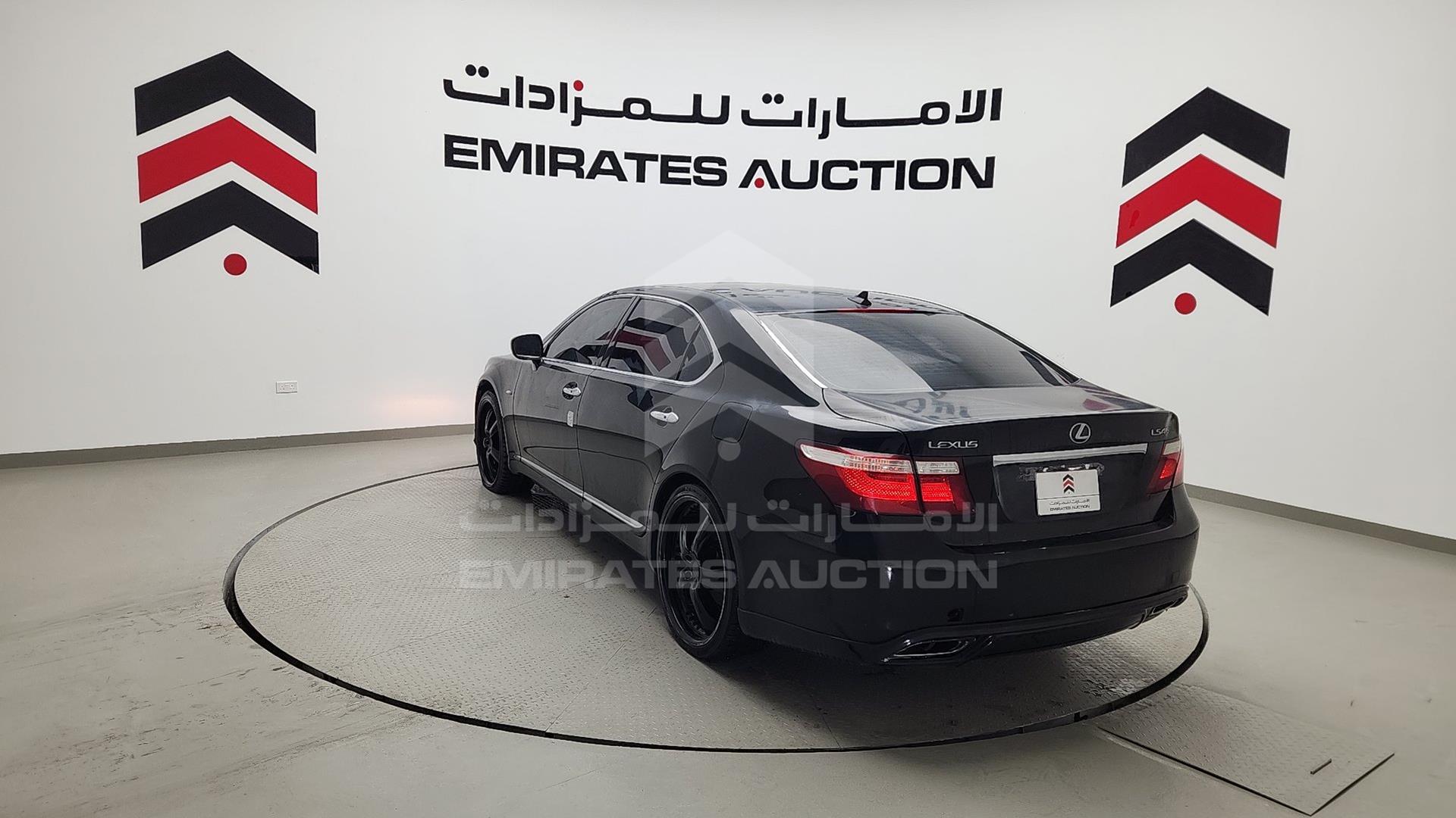 2009 LEXUS LS 460 VIN: JTHGL46F305036386
