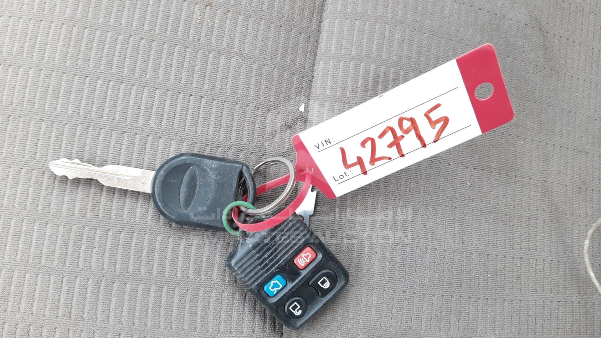 2007 FORD EXPLORER VIN: 1FMEU73E97UA45463