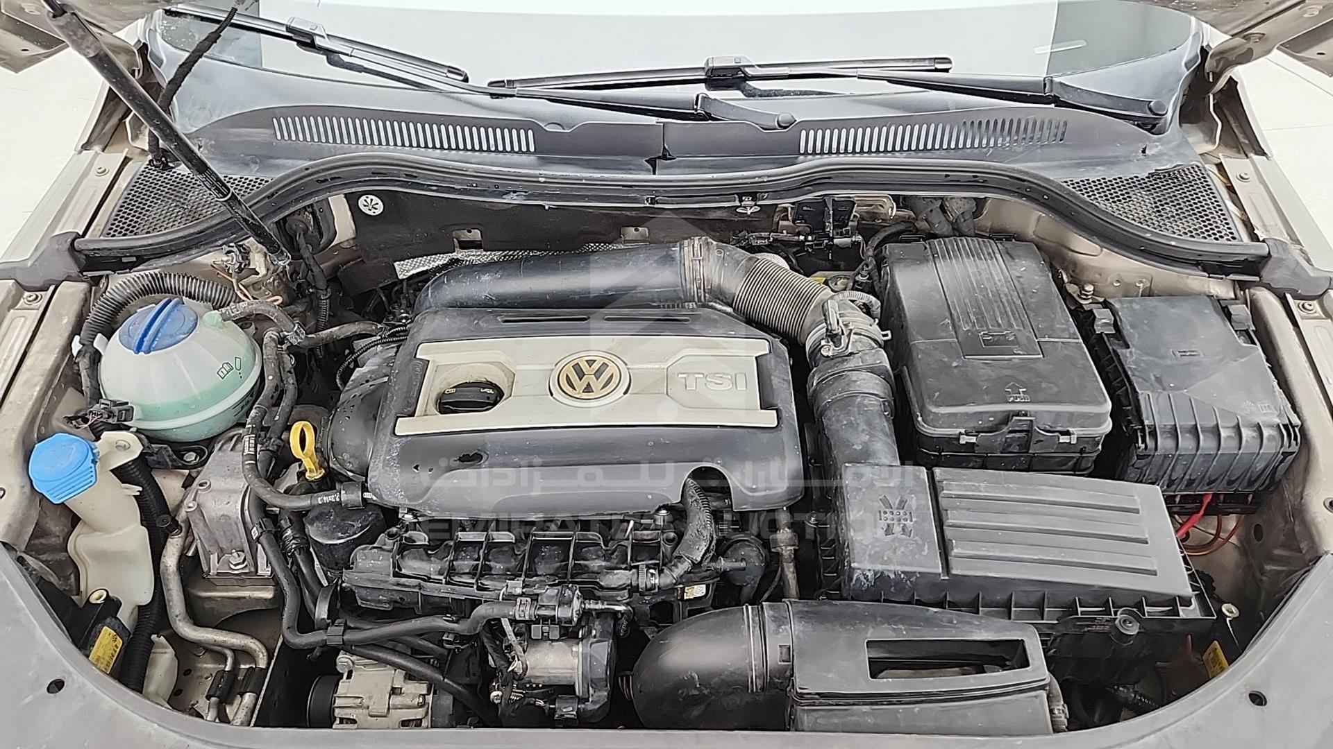 2015 VOLKSWAGEN CC VIN: WVWAP1AN3FE800285
