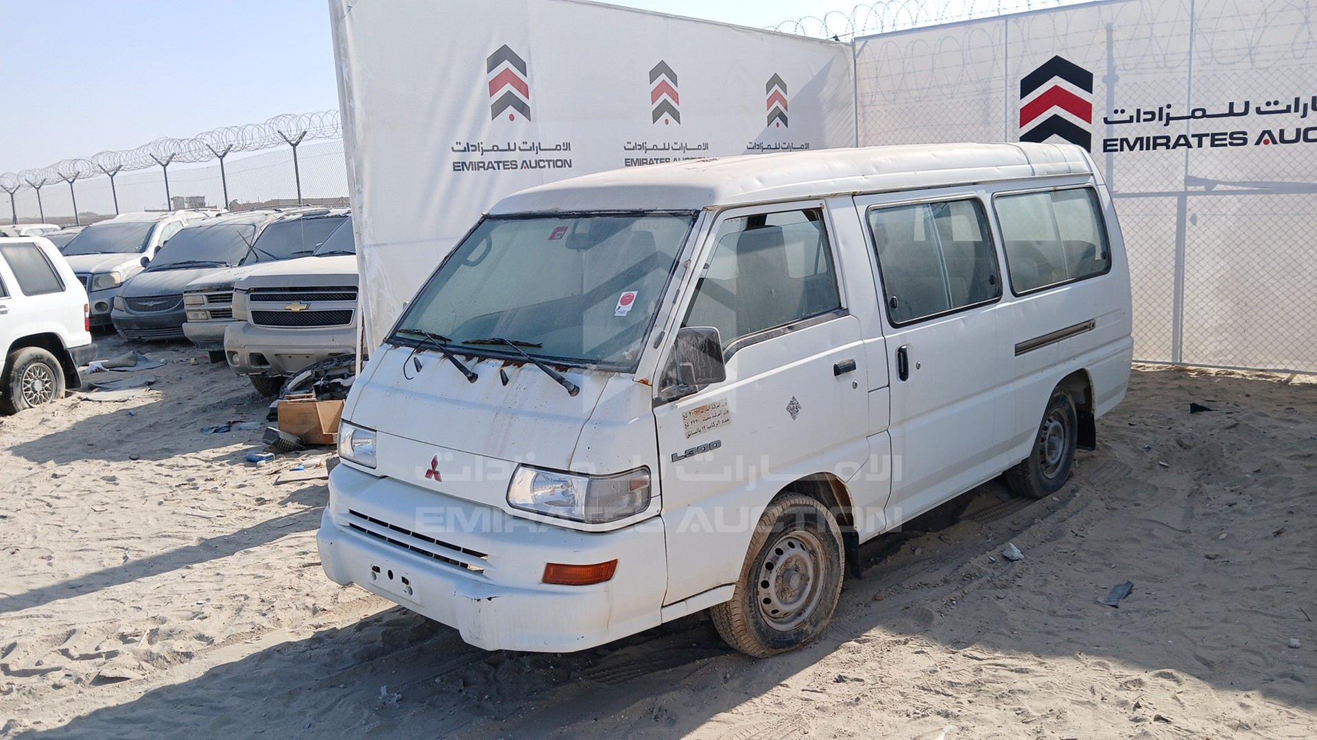 2014 MITSUBISHI L 300 VIN: JMYHNP13WEA700751
