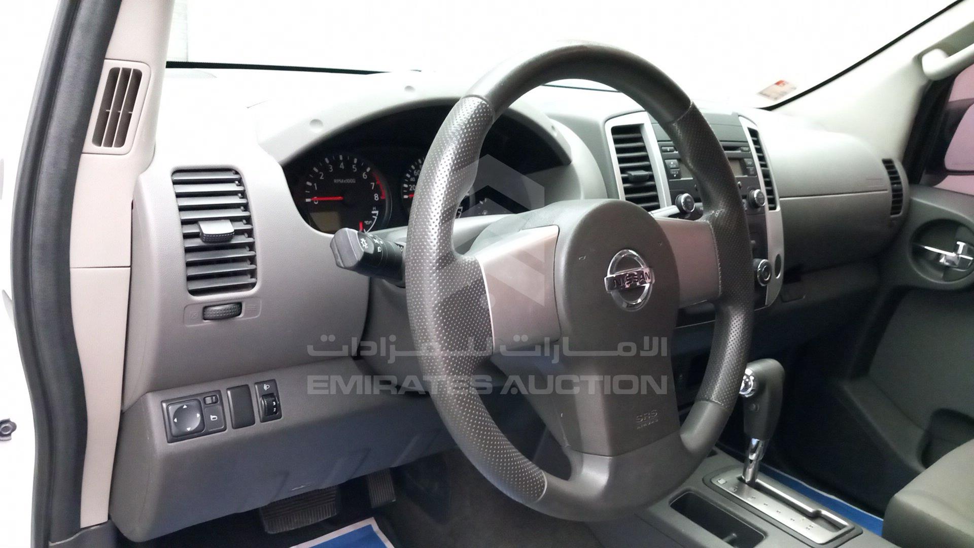 2013 NISSAN XTERRA VIN: 5N1AN0N64DN814403