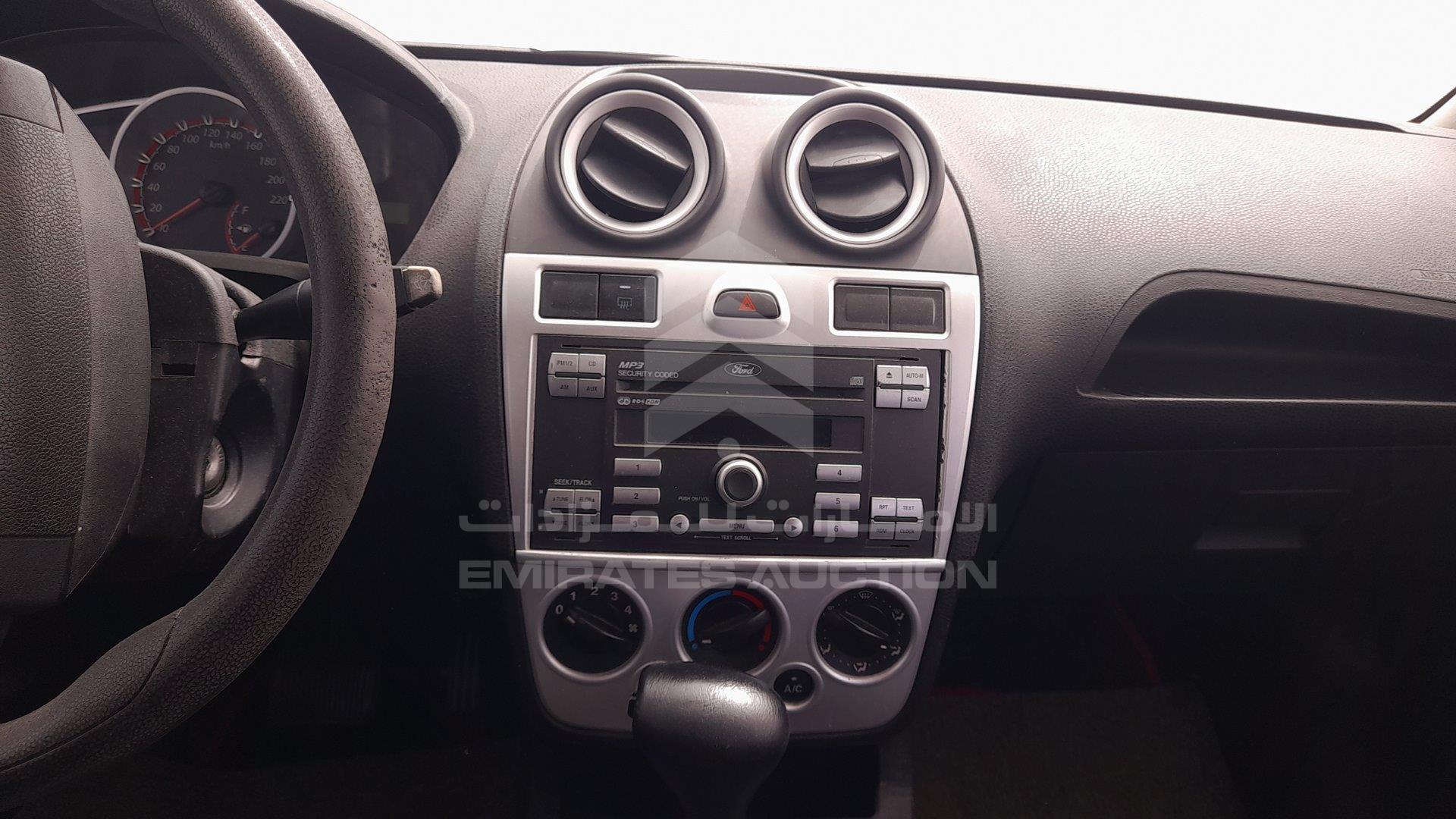 MAJTJ2ZD0FAA57421 - 2015 Ford Figo - #425620