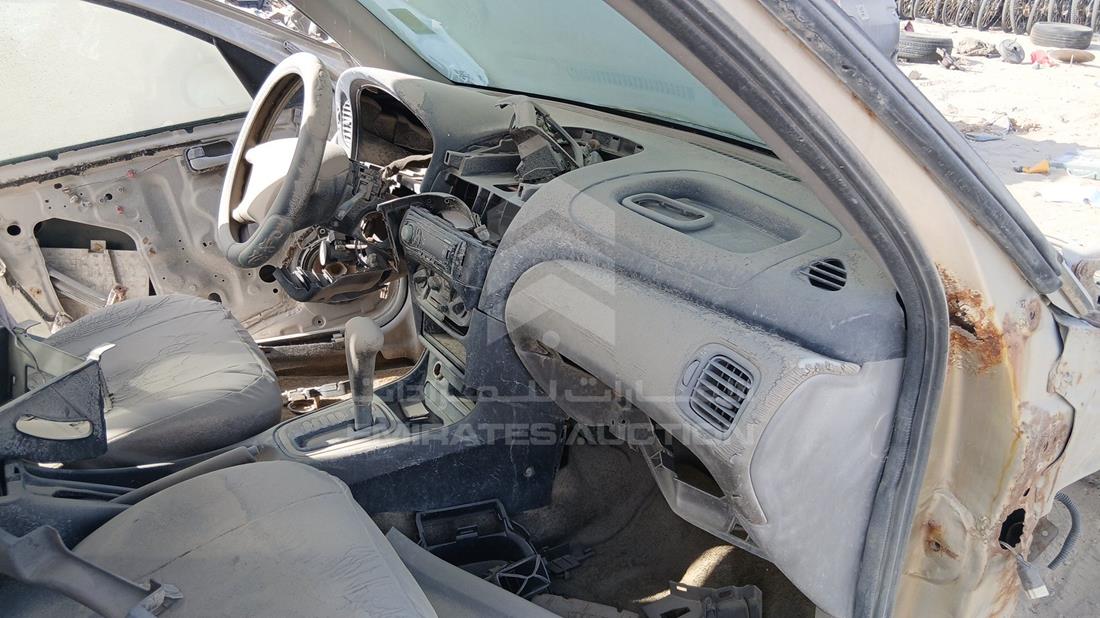 2003 Nissan Sunny — Front Right Passenger Dashboard View — Photo 23