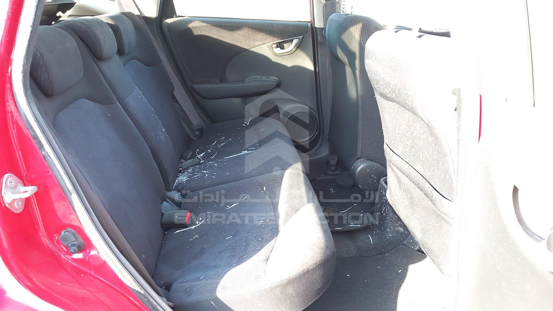2014 HONDA JAZZ VIN: JHMGE8888ES400035