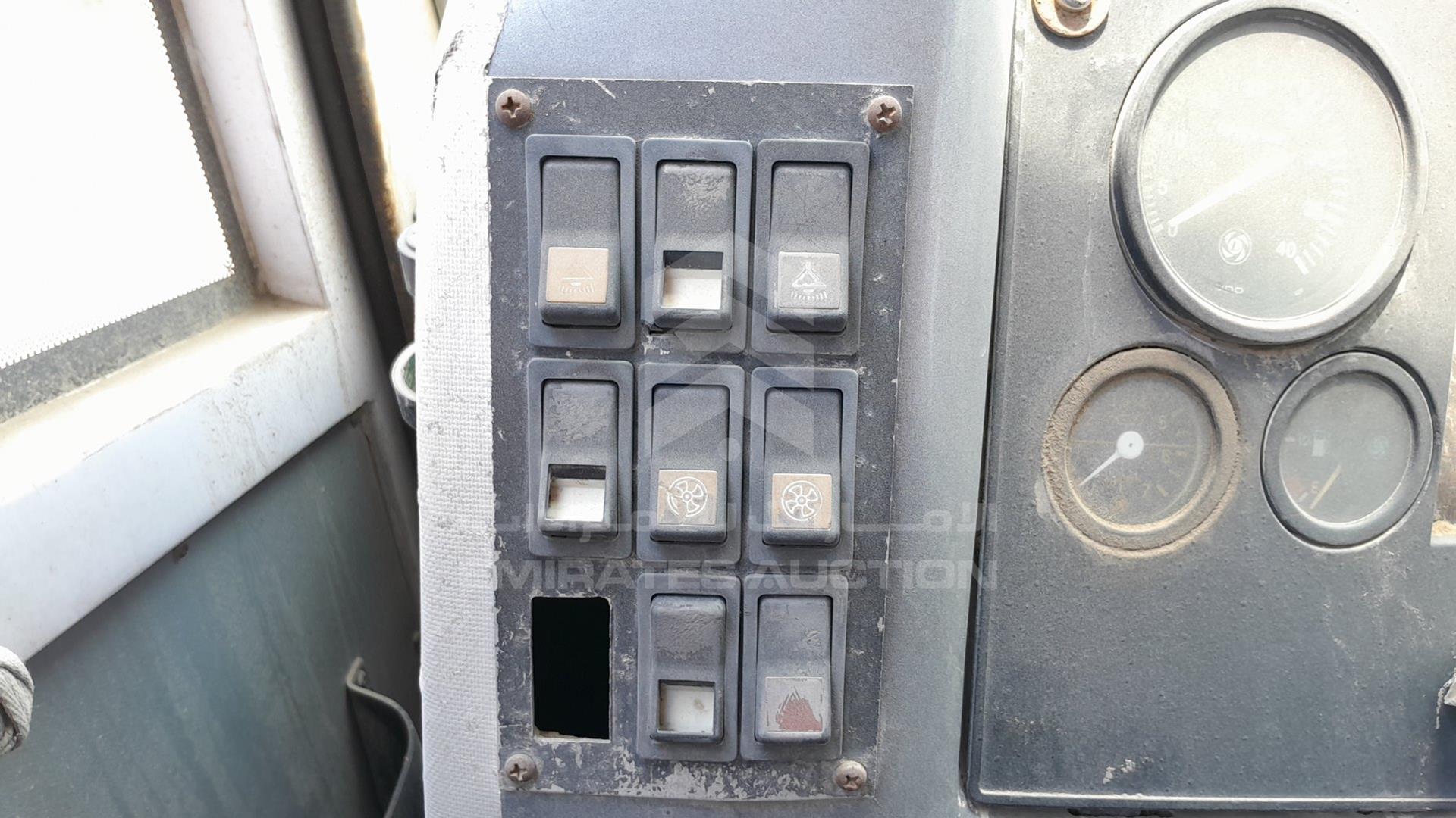 2008 ASHOK LEYLAND FALCON VIN: MB1PBEJA182126616