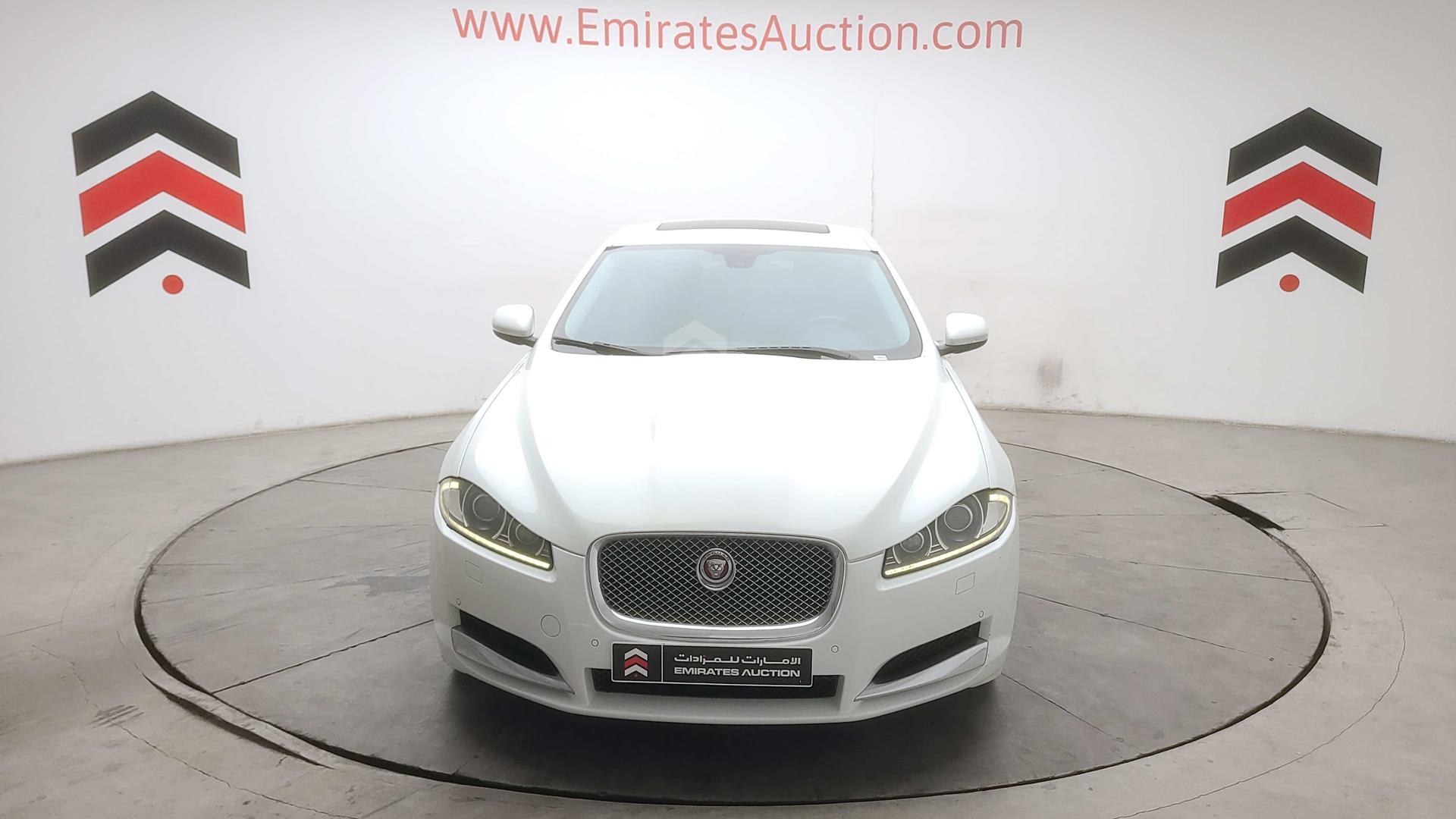 2015 JAGUAR XF VIN: SAJAA05NXFPU68552