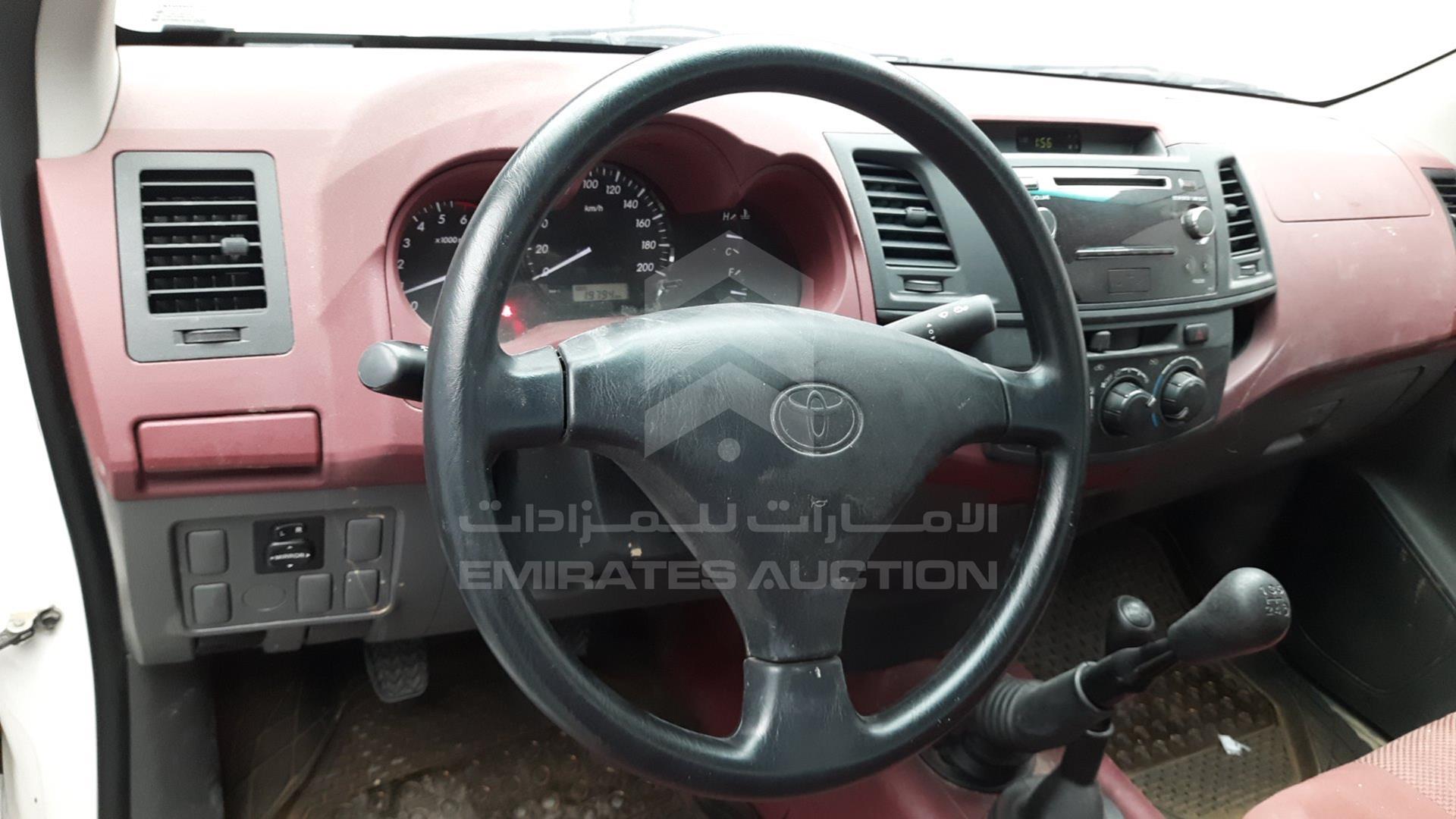 2015 TOYOTA HILUX VIN: MR0DX22GXF0019443