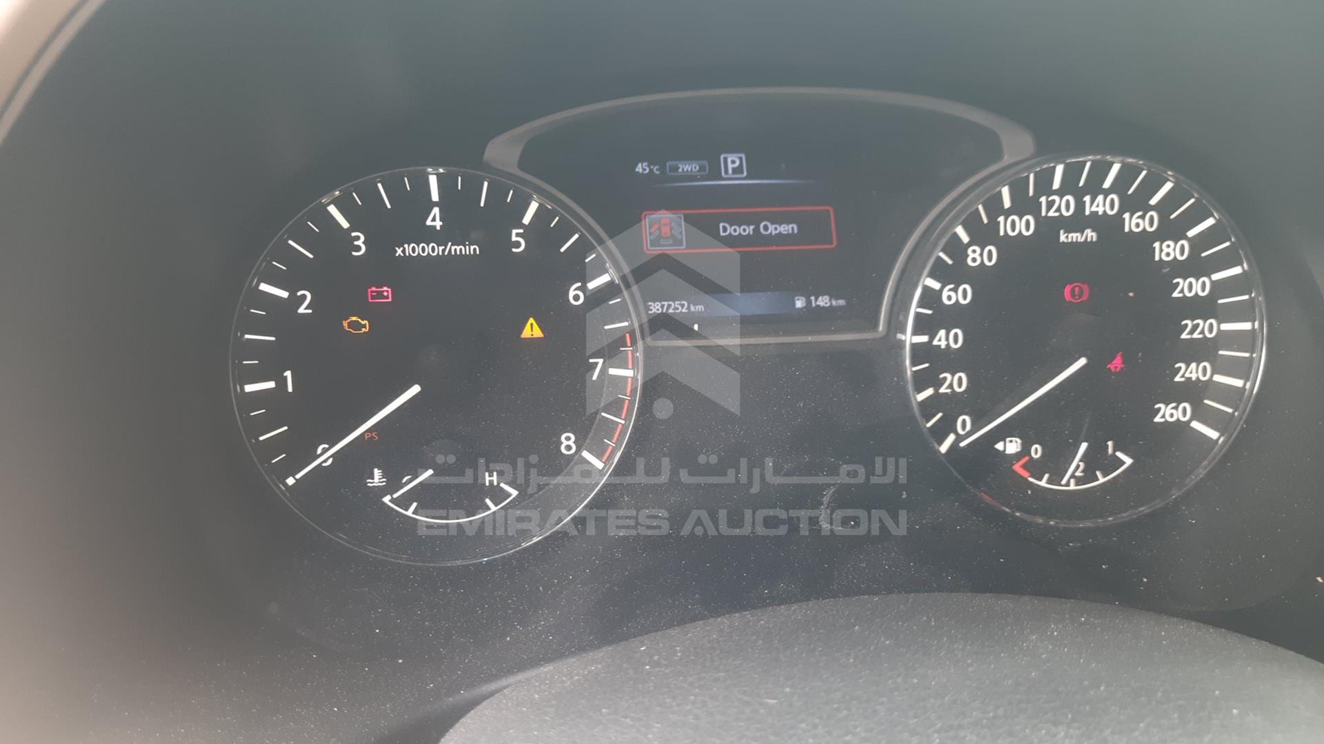 2016 NISSAN PATHFINDER VIN: 5N1AR2M51GC647684