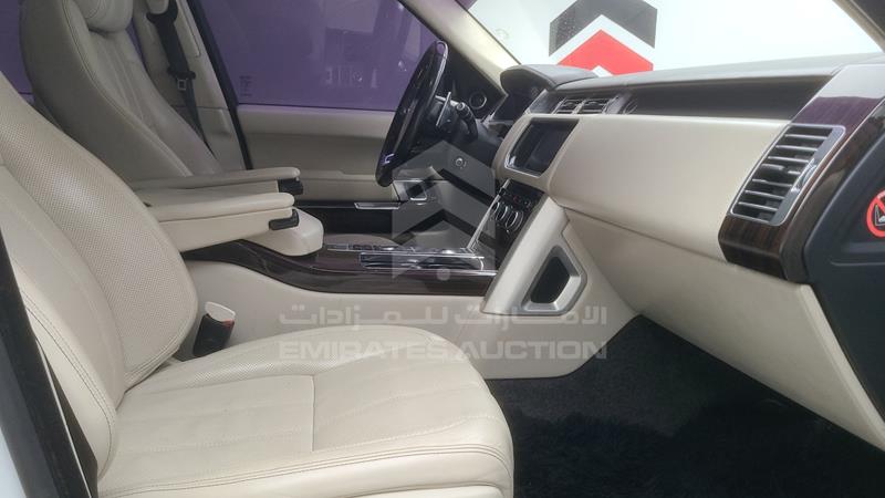 VIN: SALGA2EF6EA171169 Auction: EmiratesAuction Lot: 405877 VIN: SALGA2EF6EA171169 Range Rover Autobiography 2014 WHITE Photo 42