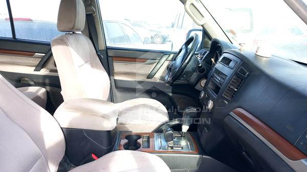 JMYLRV93W8J706849 Mitsubishi Pajero