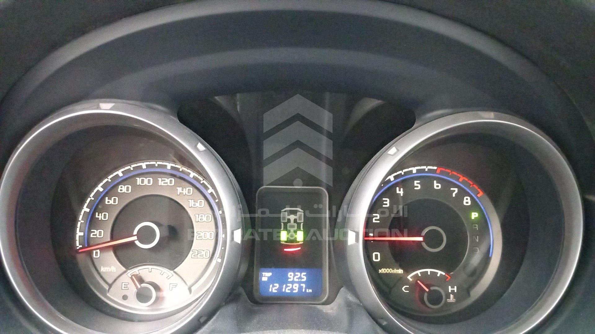 2009 MITSUBISHI PAJERO VIN: JMYMRV83W9J707496