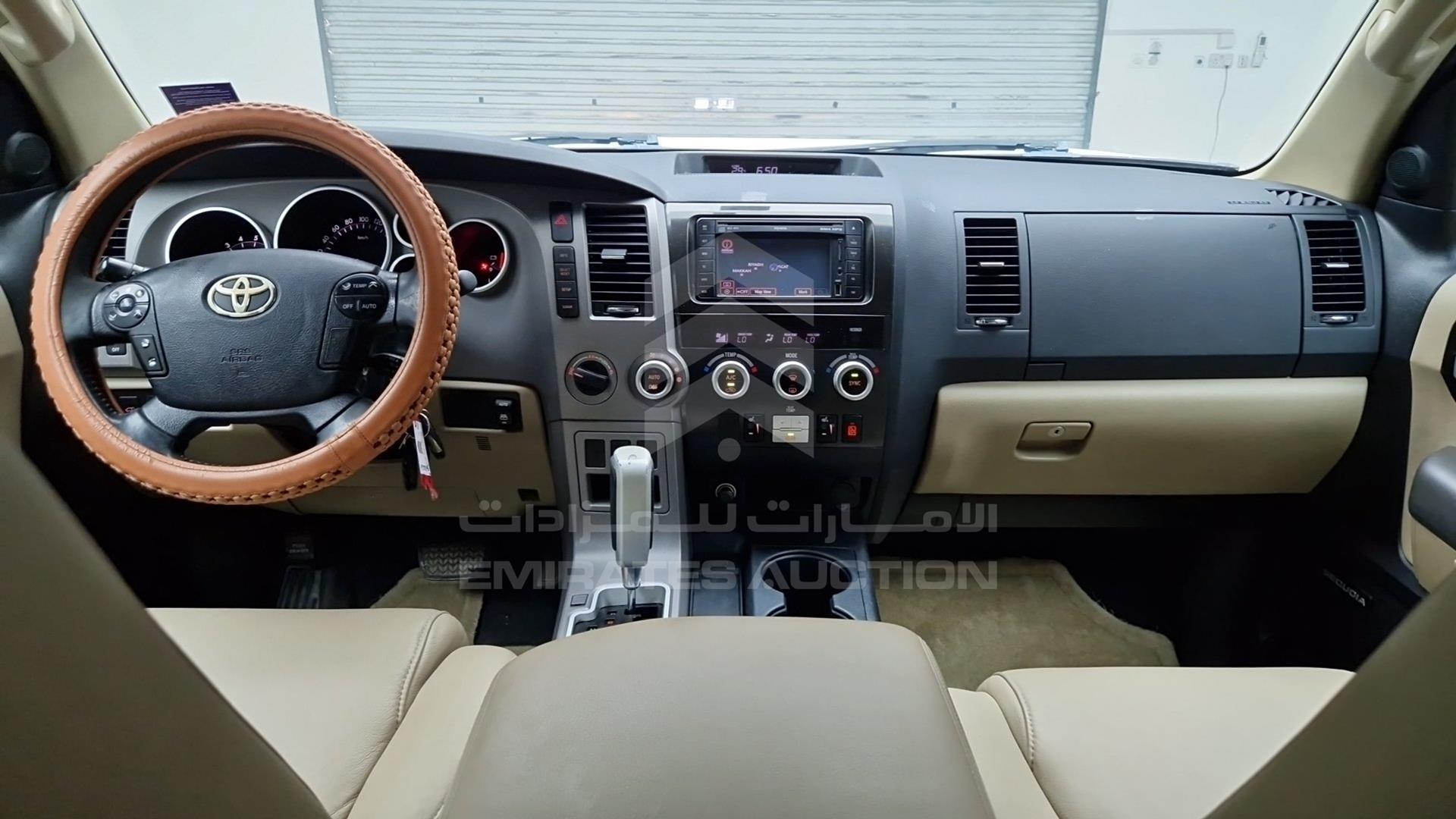2012 TOYOTA SEQUOIA VIN: 5TDBY68A0CS072870