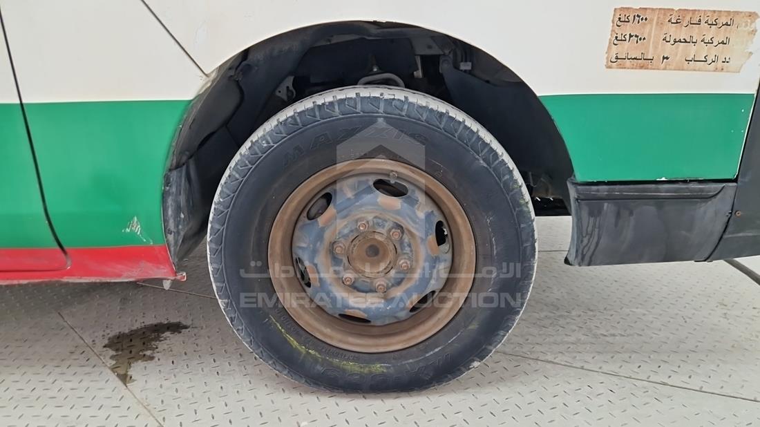2018 Nissan Urvan — Front Right Tyre — Photo 23