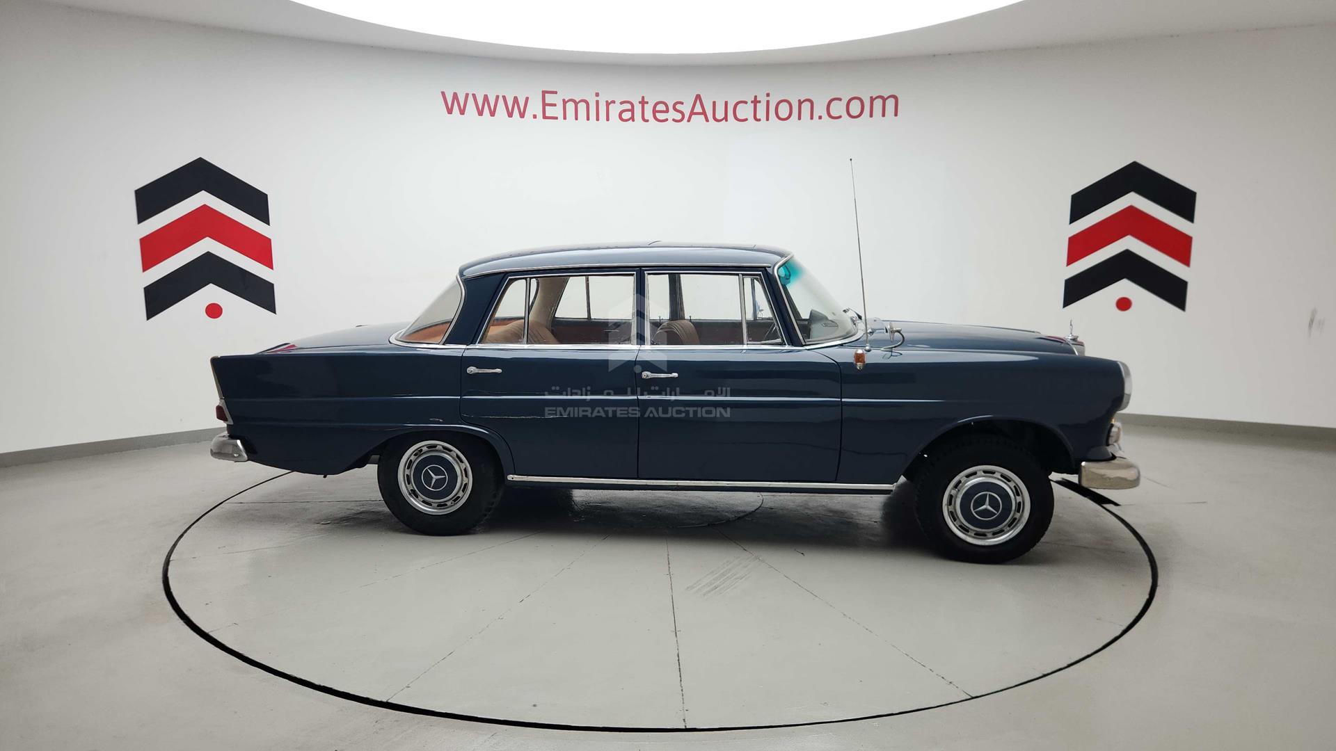 1965 MERCEDES 200 VIN: 11001010113782