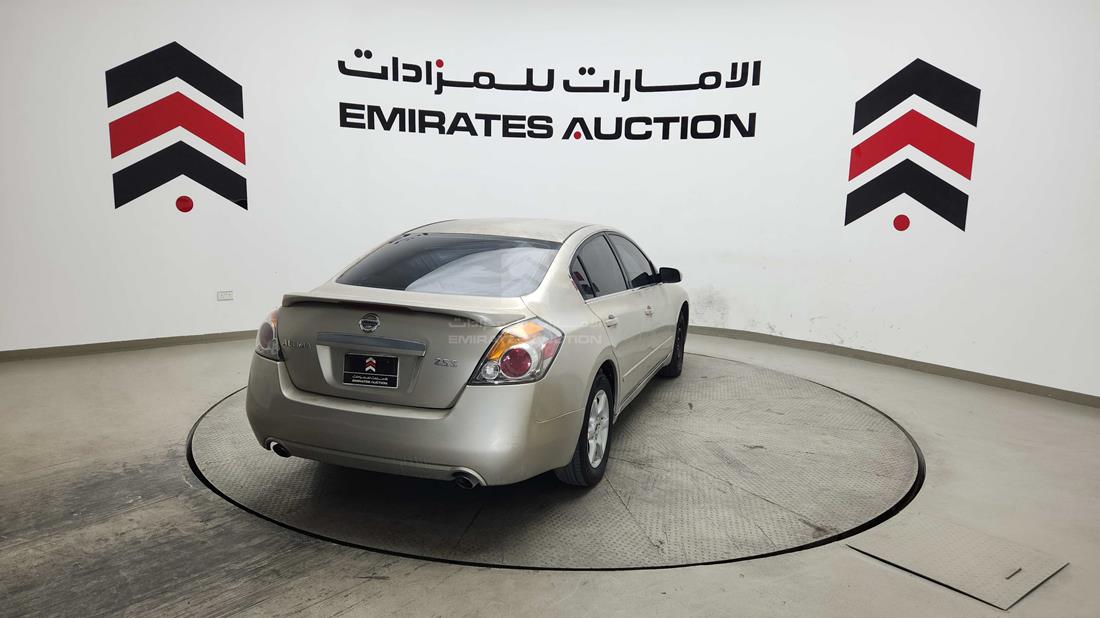 2009 Nissan Altima — Rear View — Photo 9