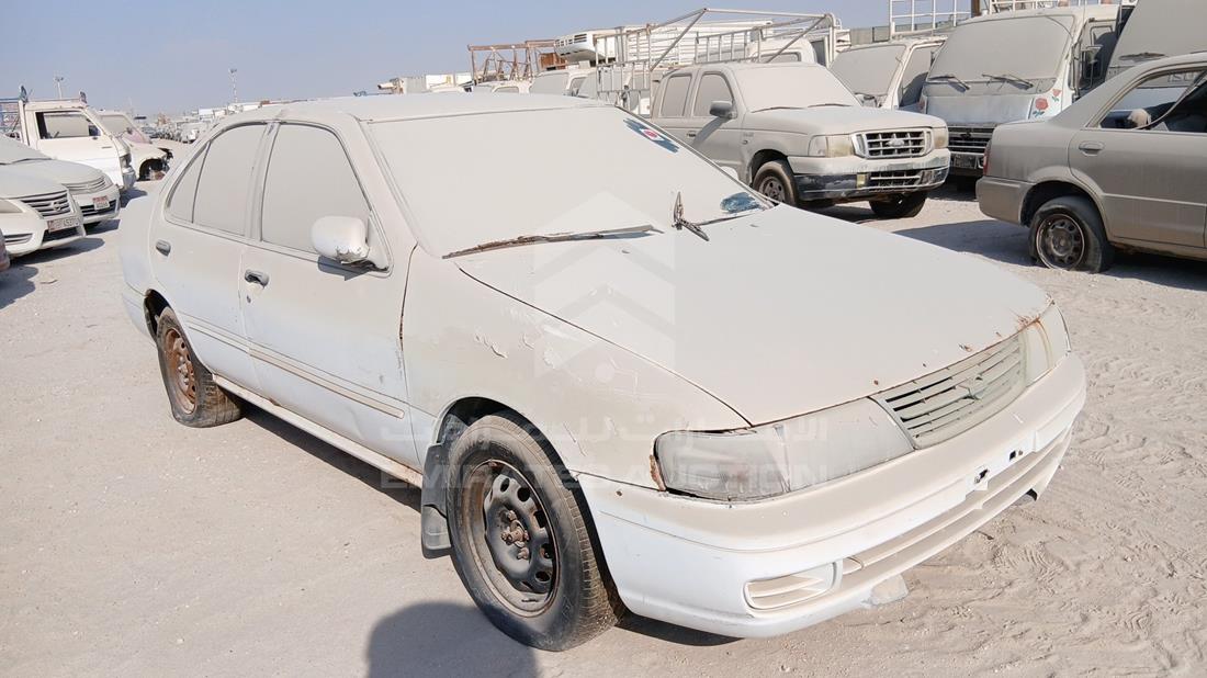نيسان صني 1998 — الزاوية الأمامية اليمنى — صورة 9