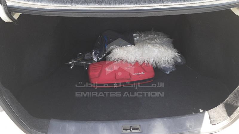 MNTBB7A93H6052104 Auction: EmiratesAuction Lot: 412008 MNTBB7A93H6052104 Nissan Sentra 2017 WHITE Photo 21