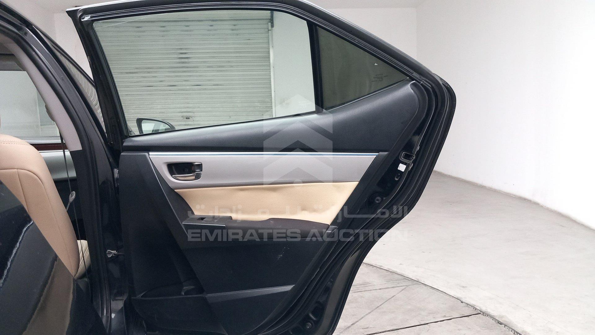 2016 TOYOTA COROLLA VIN: 2T1BURHE8GC484372