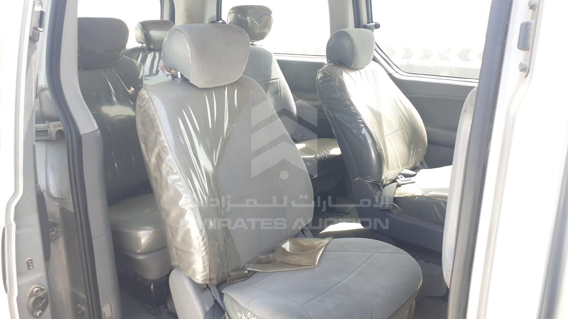 KMJWA37R4DU531093 - 2013 Hyundai H1 - #357801