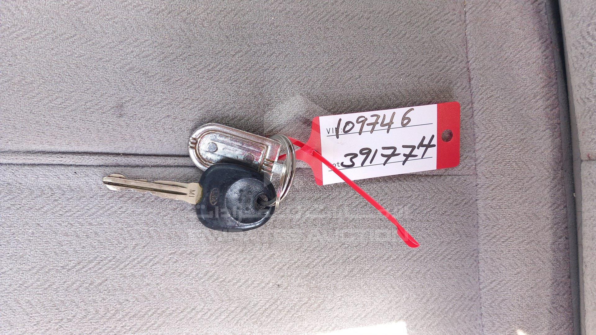 2007 KIA OPTIMA VIN: KNAGE222875109746