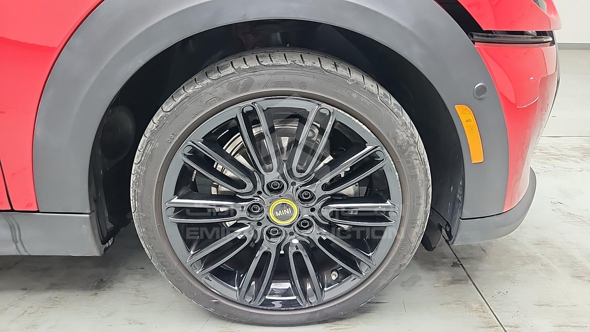2023 MINI COOPER S VIN: WMW13DJ02P2T19199