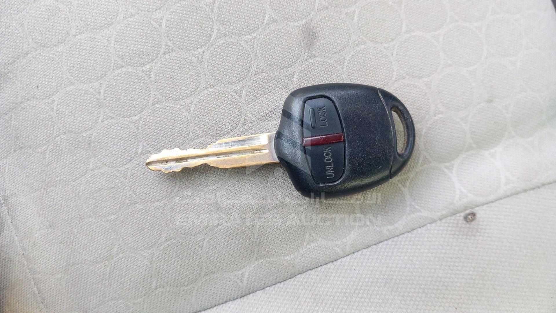 2014 MITSUBISHI MIRAGE VIN: MMBXTA03AEH008842