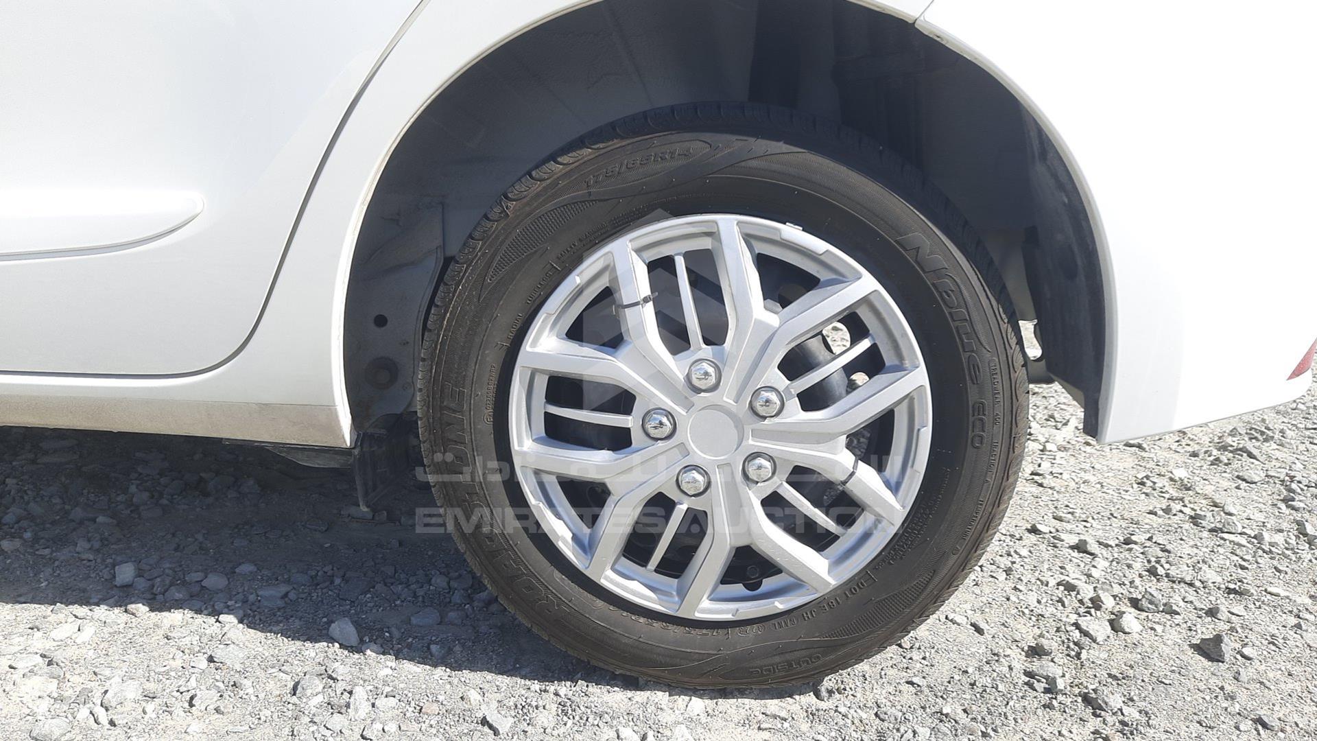 2017 TOYOTA YARIS VIN: MR2K19F33H1007244