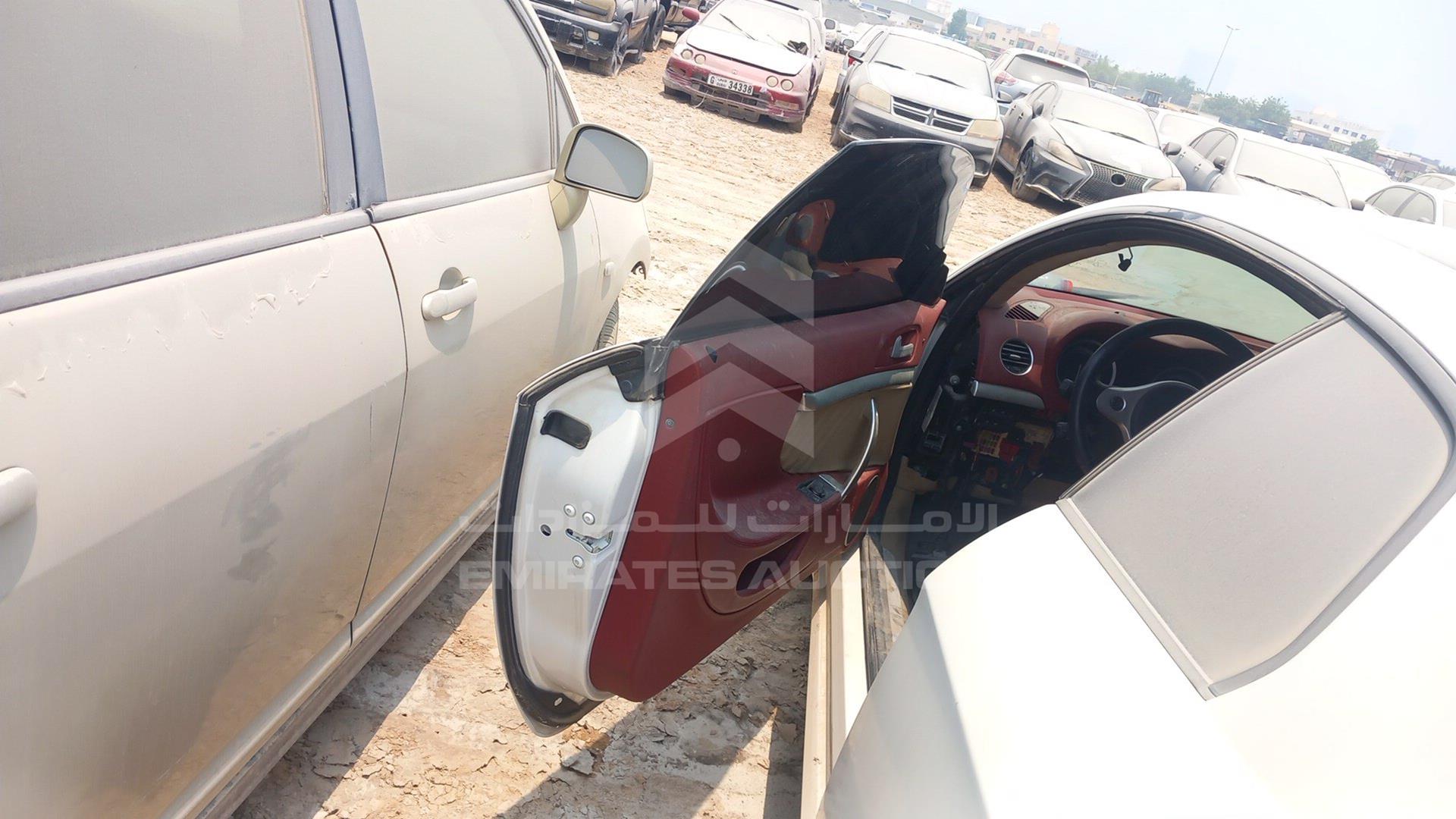 0 ALFA ROMEO --- VIN: ZAR93900005021104