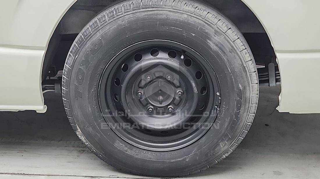 2011 Toyota Hiace — Rear Left Tyre — Photo 30