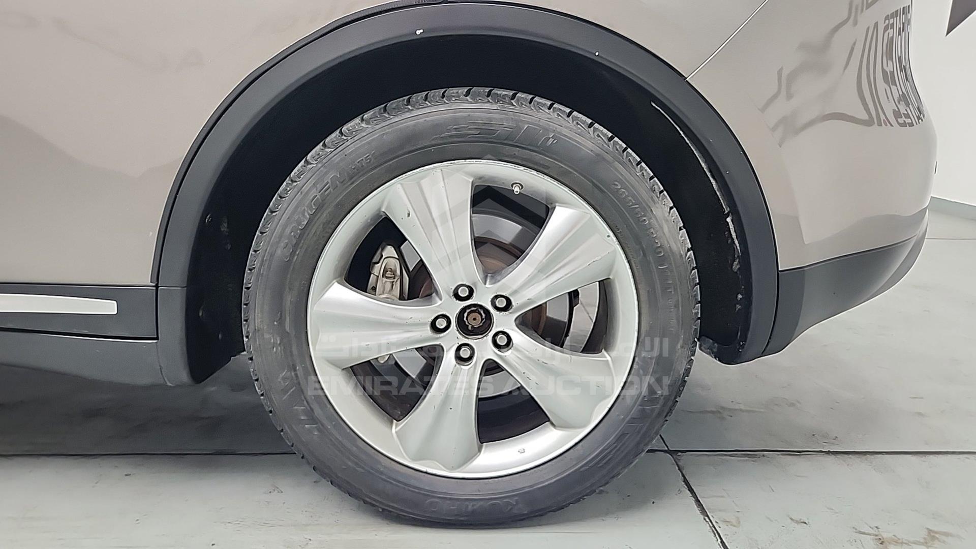 2009 INFINITI FX 35 VIN: JNRAS15Y49M502177