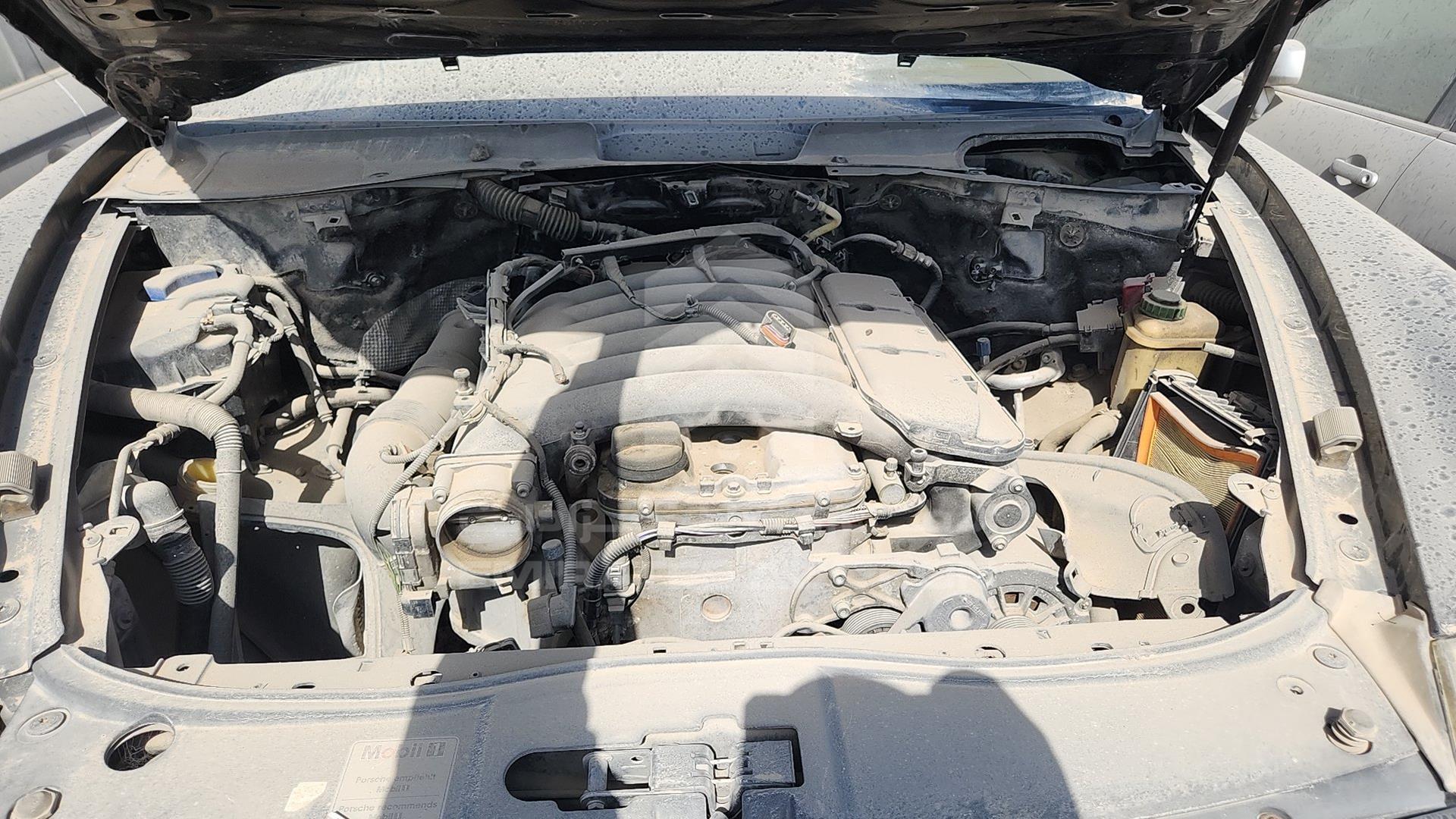 2005 PORSCHE CAYENNE VIN: WP1ZZZ9PZ5LA08040