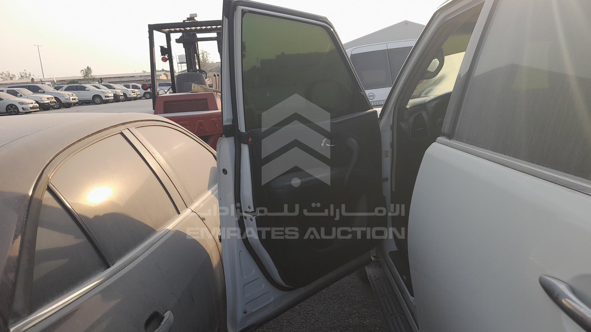 2014 NISSAN PATROL VIN: JN8AY2NY0E9071973