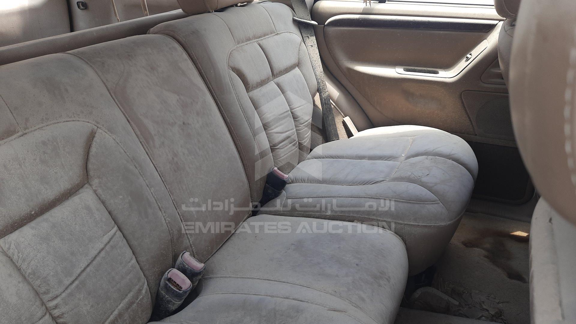 2000 JEEP GRAND CHEROKEE VIN: 1J4GW58N3YY122871