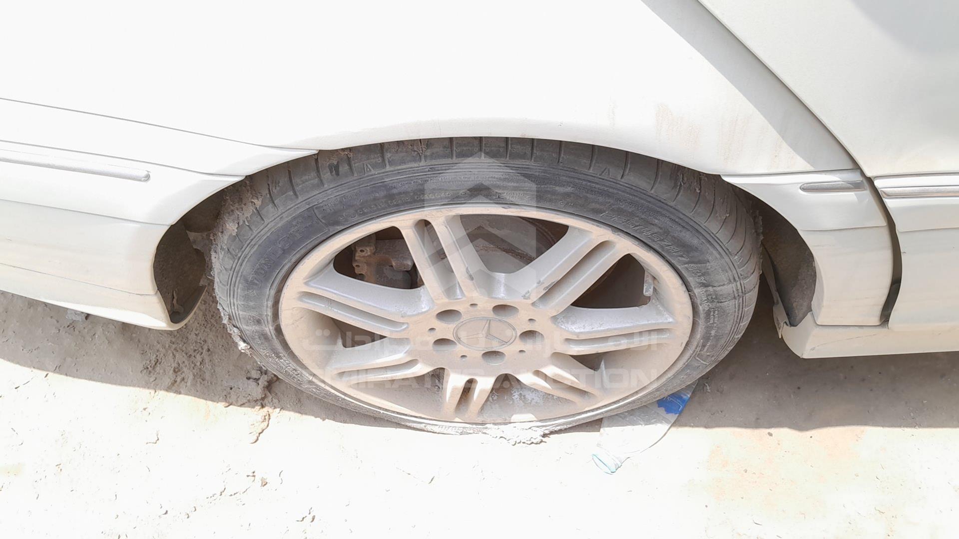 2007 MERCEDES C 230 VIN: WDBRF52H87F868453