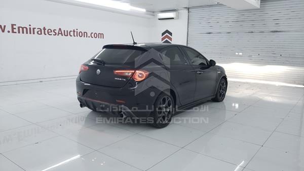 Alfa Romeo Gilulietta 2018 ZARCABC48J7488682 Image 32
