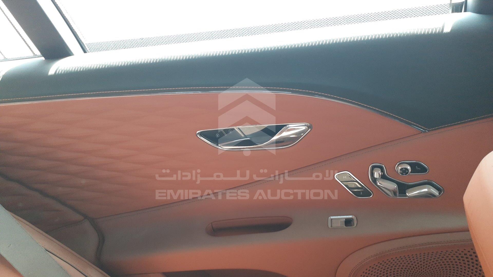 2022 BENTLEY FLYING SPUR VIN: SCBB15ZG1NC095485