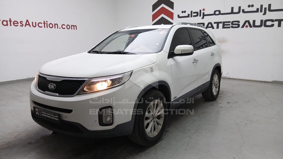 2014 Kia Sorento — Front Left Angle — Photo 9