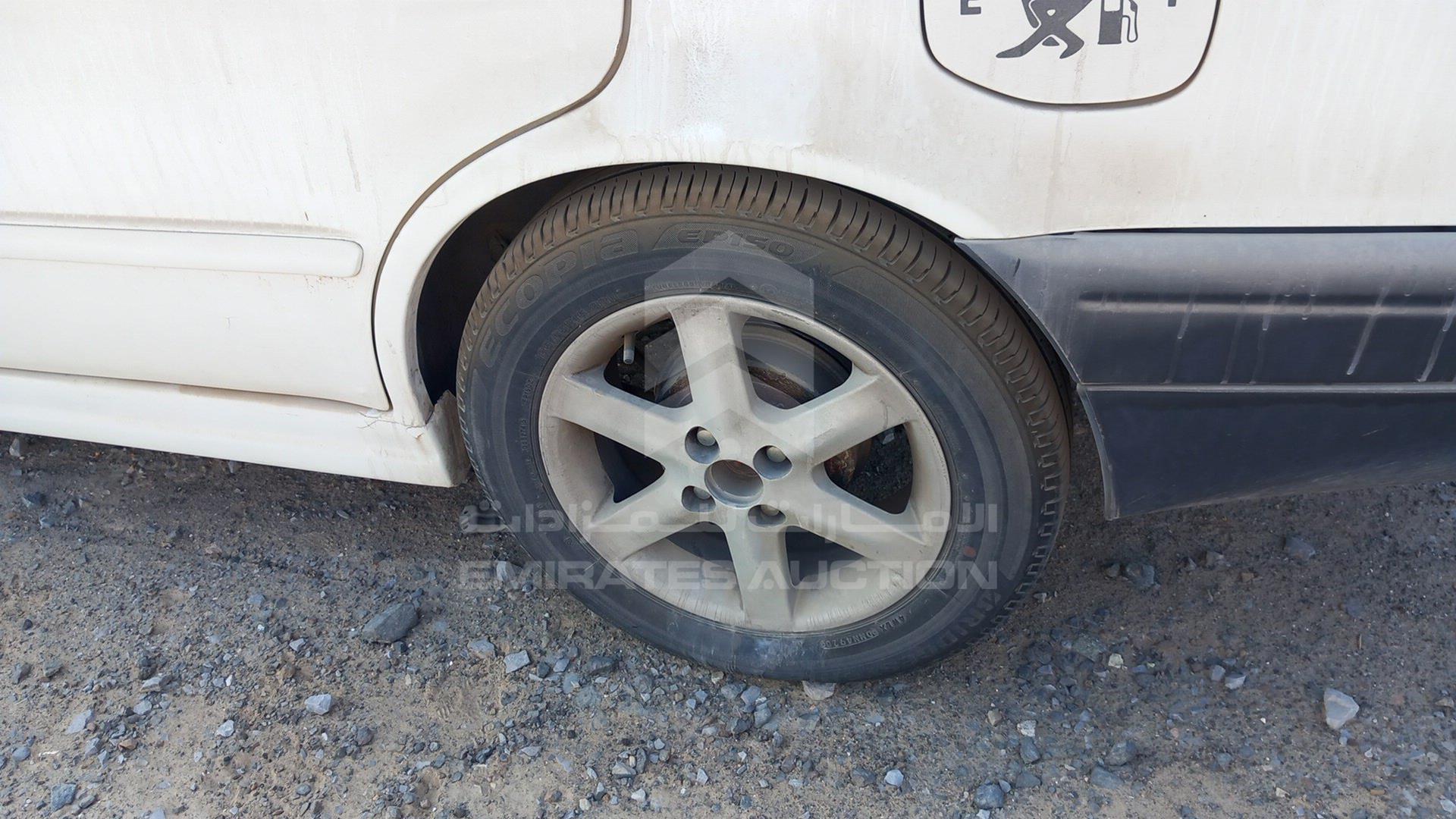 2000 TOYOTA COROLLA VIN: JT2BA13E9Y3101656