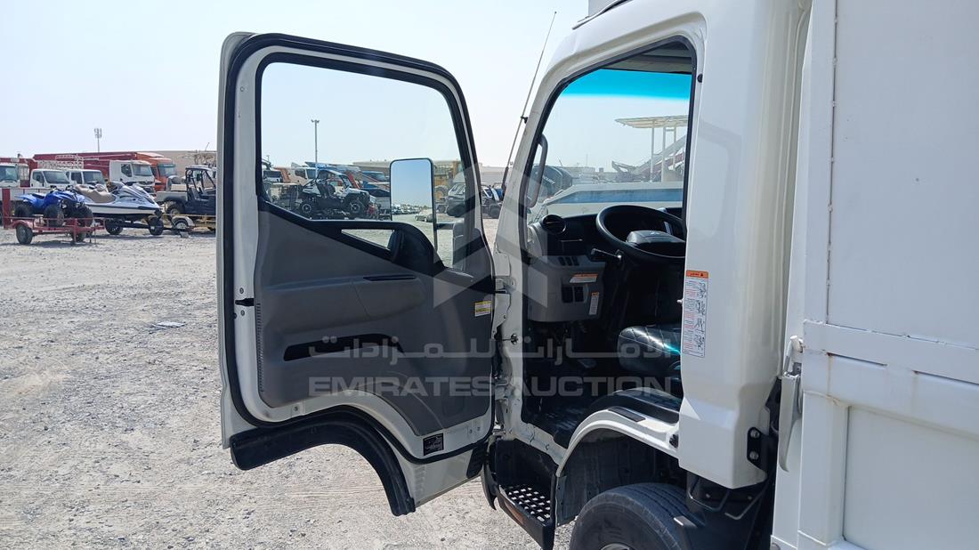 2026 Mitsubishi Canter — Front Left Door — Photo 11