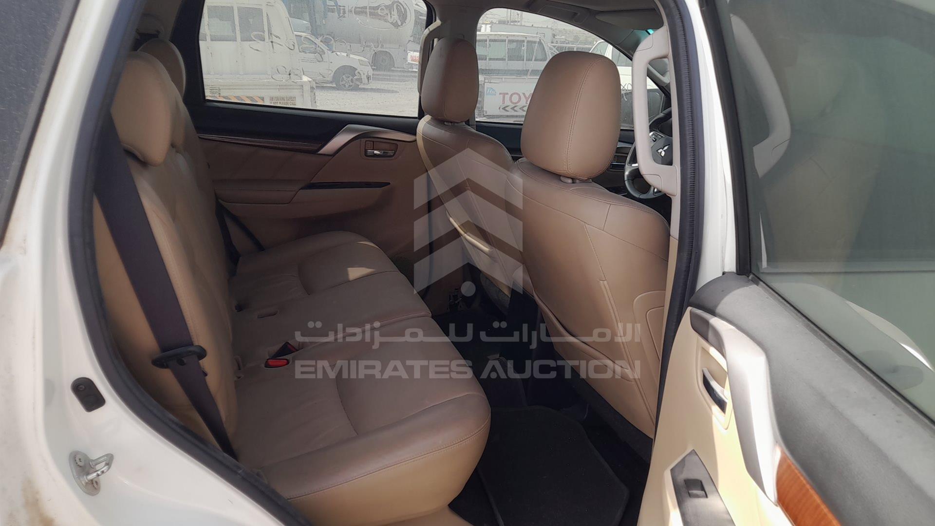 2017 MITSUBISHI MONTERO VIN: MMEMC71X8HH003140